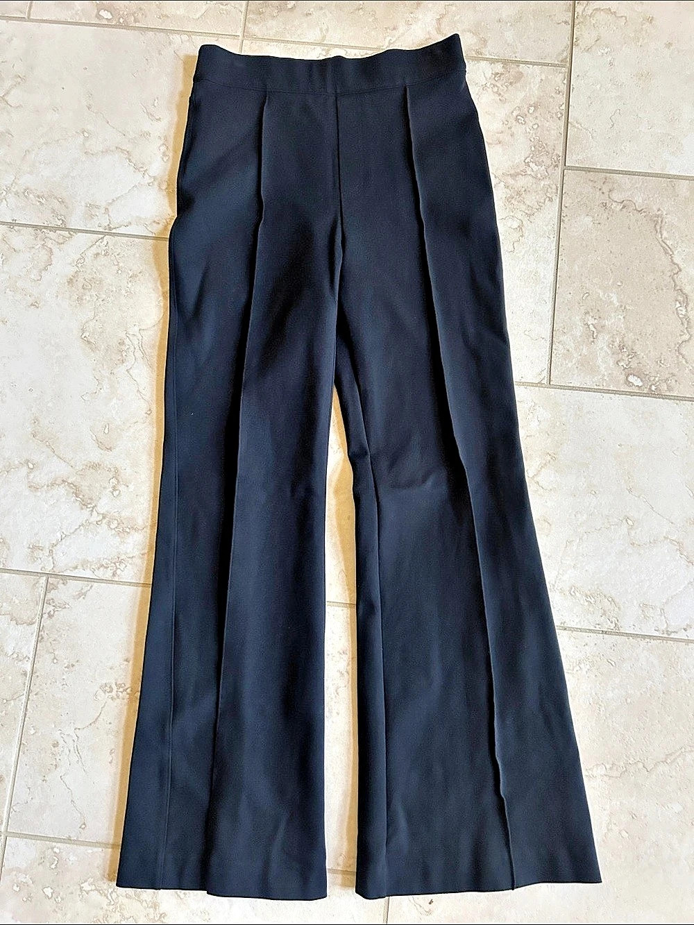 SPANX The Perfect Pant, Flare Wide Leg Pants in Black Size Medium Like New